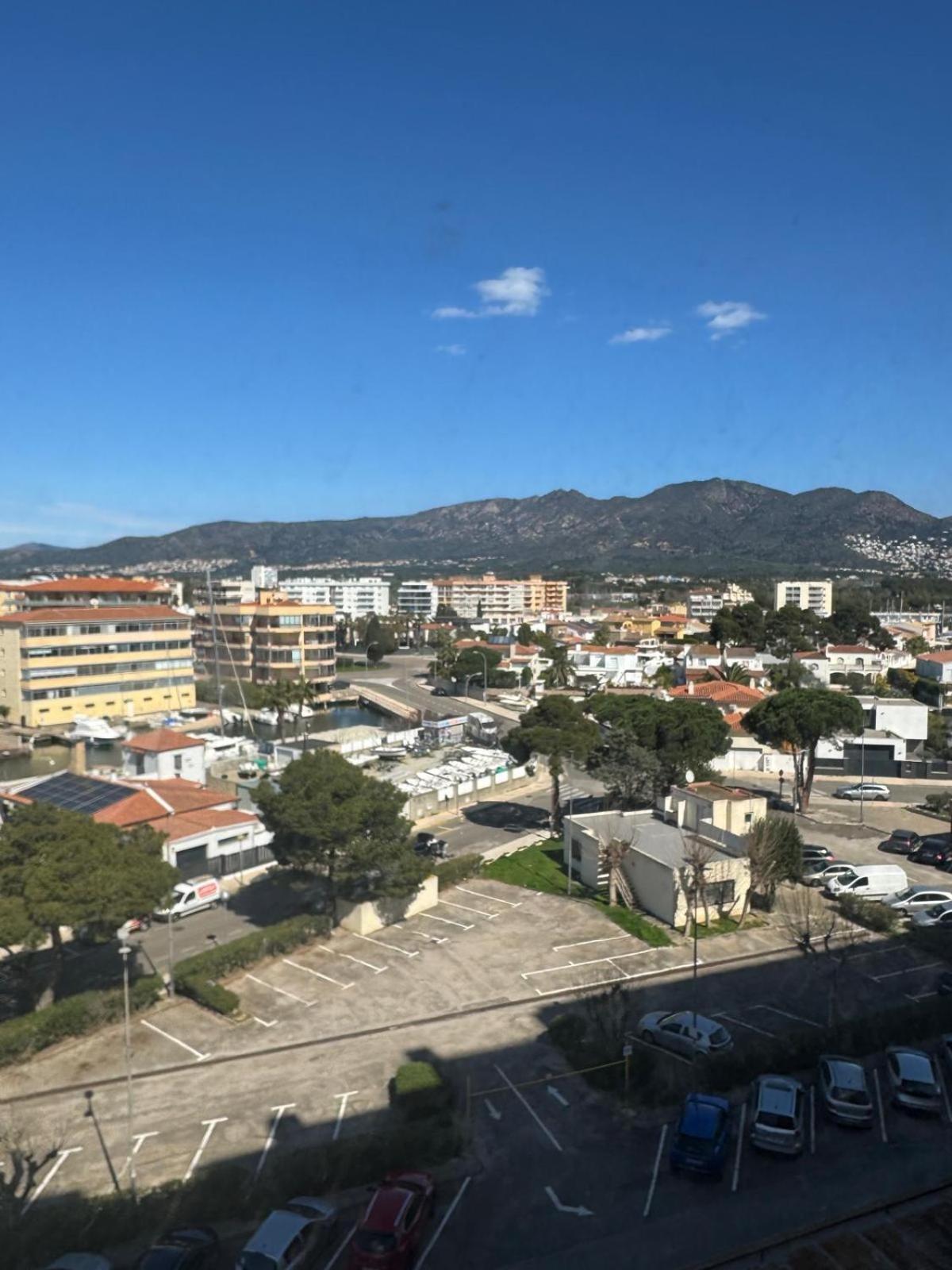Acogedor Estudio En El Edificio Isla De